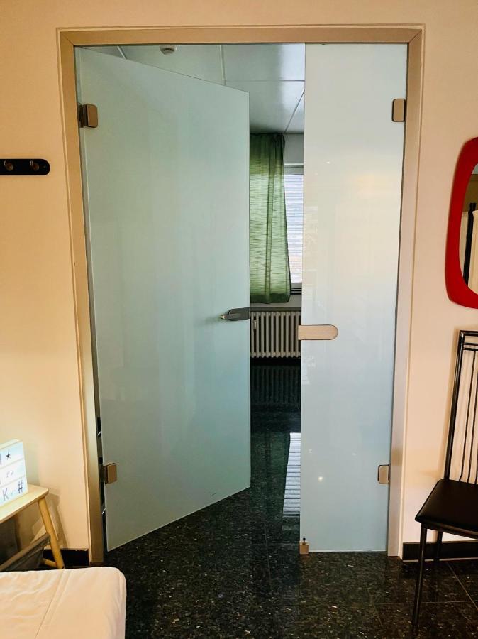 Nasa Wohnung Uerdingen Krefeld Luaran gambar